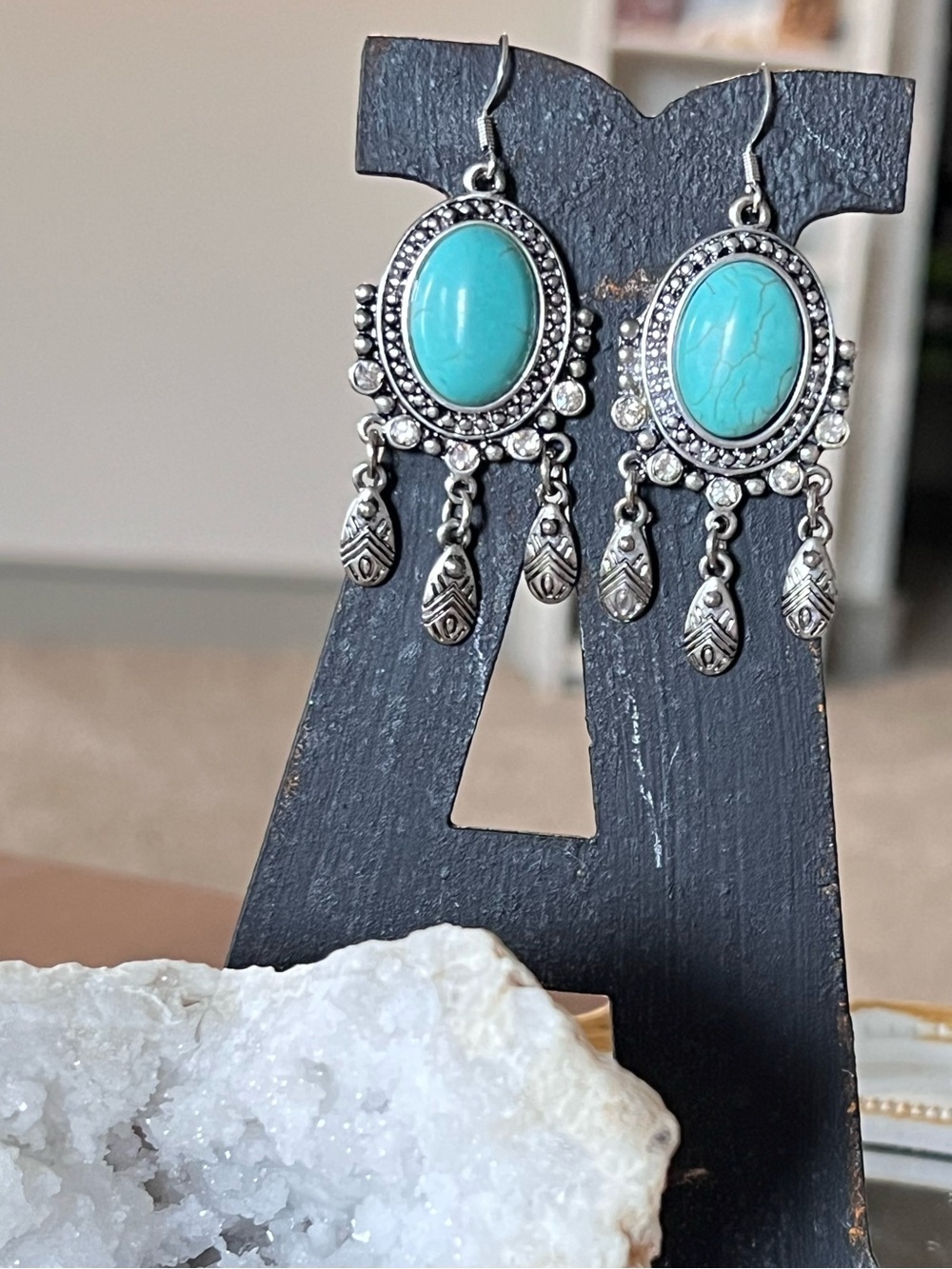 Southwestern Turquoise Oval Dangle Earrings